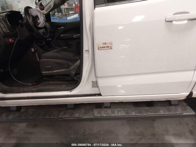 1GTG5BEA4F1156624 GMC CANYON SLE