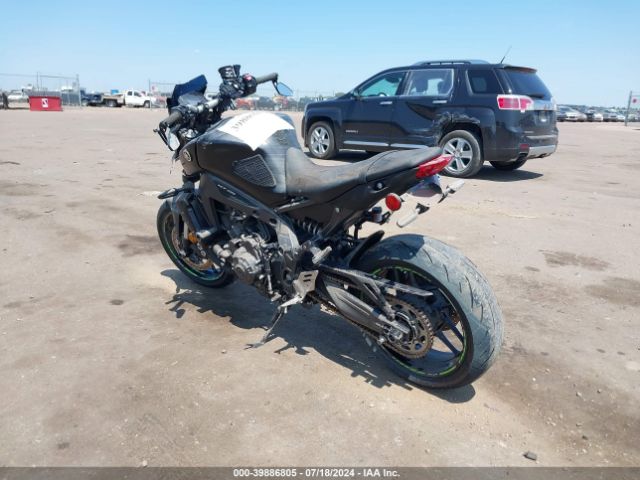 2021 YAMAHA MT09 JYARN71E6MA001130 Photo 2
