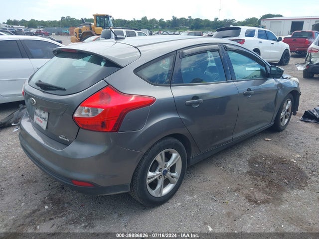 Ford FOCUS SE 2014 1FADP3K20EL279636 Image 4