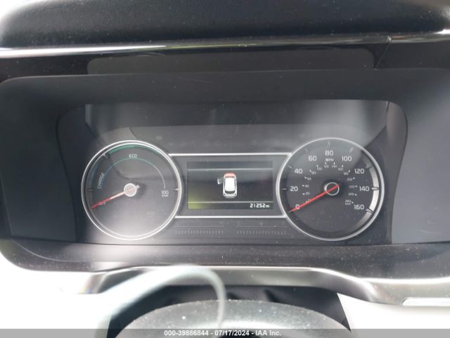 KNDRHDLG7P5205604 KIA Sorento Hybrid Ex