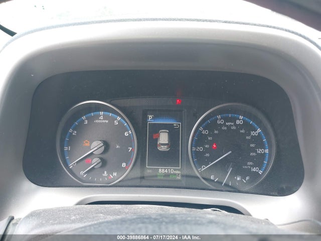 Toyota Rav4 Xle 2018 2T3WFREV6JW505085 Image 15