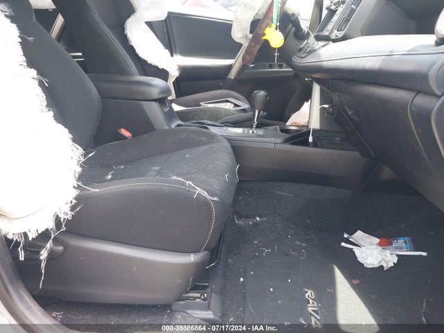 Toyota Rav4 Xle 2018 2T3WFREV6JW505085 Image 5
