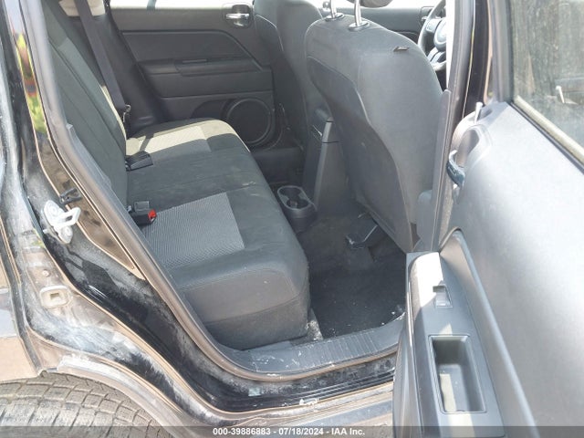 1C4NJPBA0HD130821 Jeep Patriot Sport Fwd