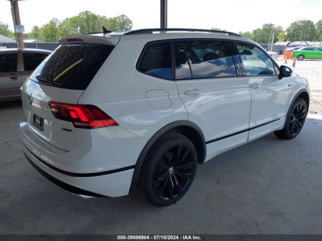 3VV2B7AX5MM079869 Volkswagen Tiguan 2.0t Se/2.0t Se R-line Black/2.0t Sel