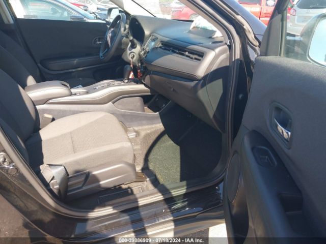 3CZRU6H3XMM748197 Honda Hr-v Awd Lx
