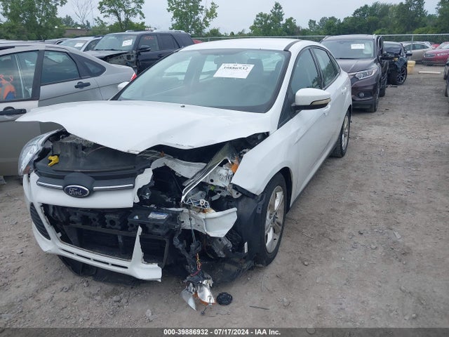 Ford FOCUS SE 2014 1FADP3F21EL166854 Image 2