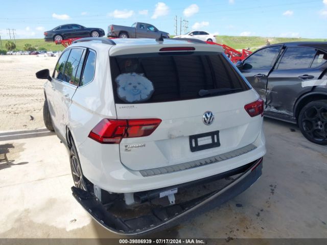 3VV3B7AX9LM181470 Volkswagen Tiguan 2.0t Se/2.0t Se R-line Black/2.0t Sel