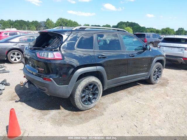 1C4PJMBX2MD163616 Jeep Cherokee Trailhawk 4x4