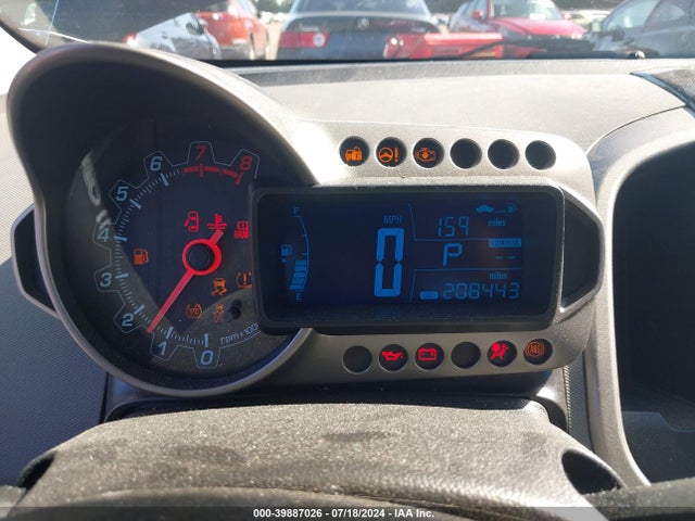 Chevrolet Sonic Ltz Auto 2015 1G1JE6SB1F4148417 Image 7