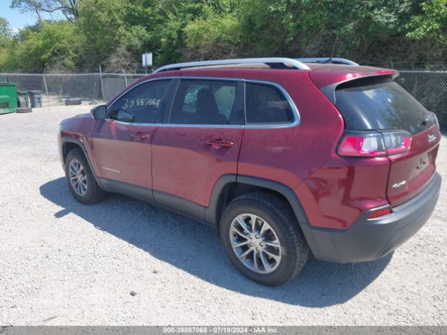 1C4PJMLB2KD379384 Jeep Cherokee Latitude Plus 4x4