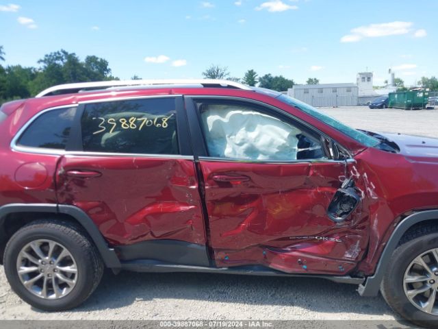 1C4PJMLB2KD379384 Jeep Cherokee Latitude Plus 4x4