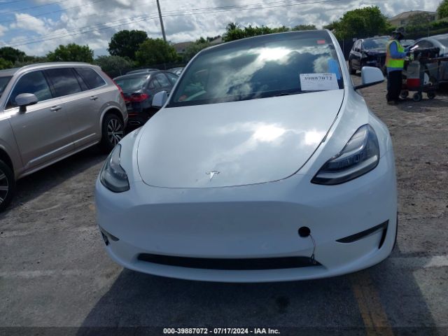 5YJYGDED8MF109539 Tesla Model Y Standard Range Rear-wheel Drive