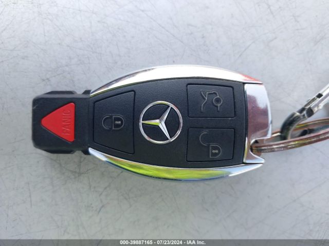 WDCGG5HB7FG358137 Mercedes-Benz GLK 350