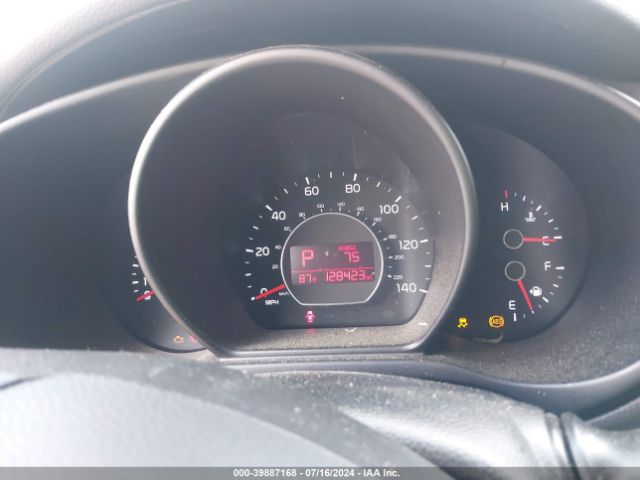 KNDJN2A25J7514369 KIA Soul