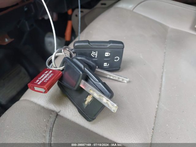 1GNSCHKC5KR385275 Chevrolet Suburban Lt