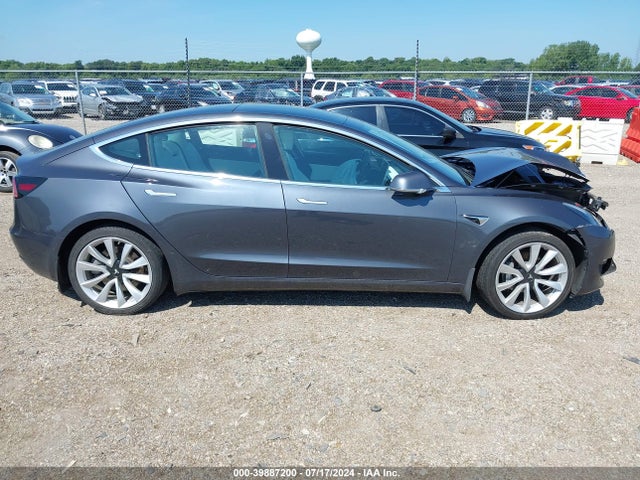 5YJ3E1EBXKF391712 Tesla Model 3 Long Range/performance