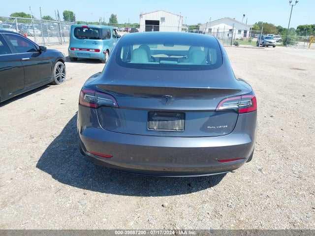5YJ3E1EBXKF391712 Tesla Model 3 Long Range/performance