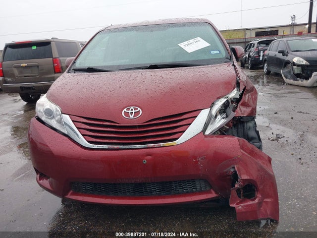 Toyota Sienna Le 8 Passenger 2016 5TDKK3DC5GS752633 Image 12