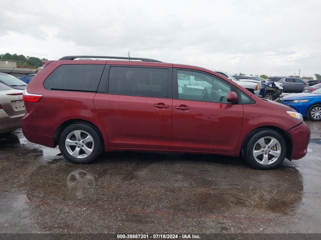 Toyota Sienna Le 8 Passenger 2016 5TDKK3DC5GS752633 Image 13