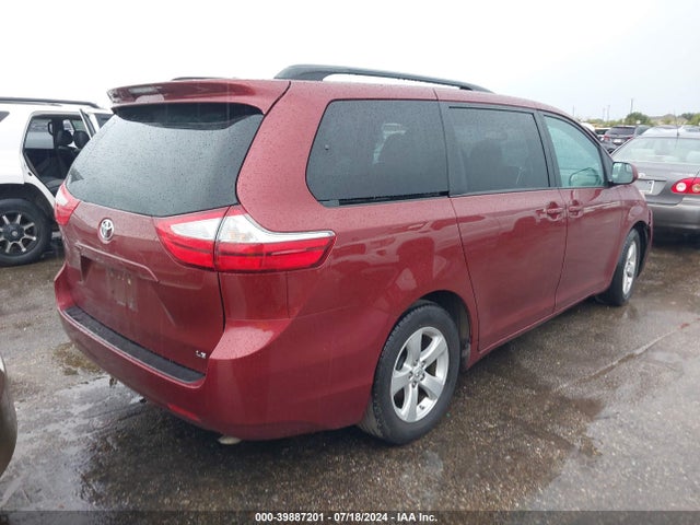 Toyota Sienna Le 8 Passenger 2016 5TDKK3DC5GS752633 Image 4