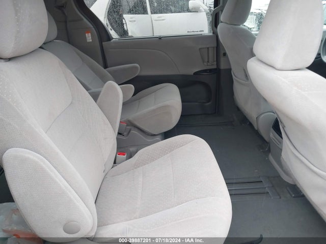 Toyota Sienna Le 8 Passenger 2016 5TDKK3DC5GS752633 Image 8