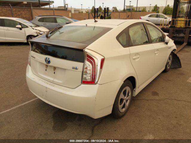 JTDKN3DUXE1736759 Toyota Prius Two