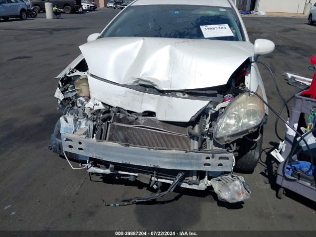 JTDKN3DUXE1736759 Toyota Prius Two