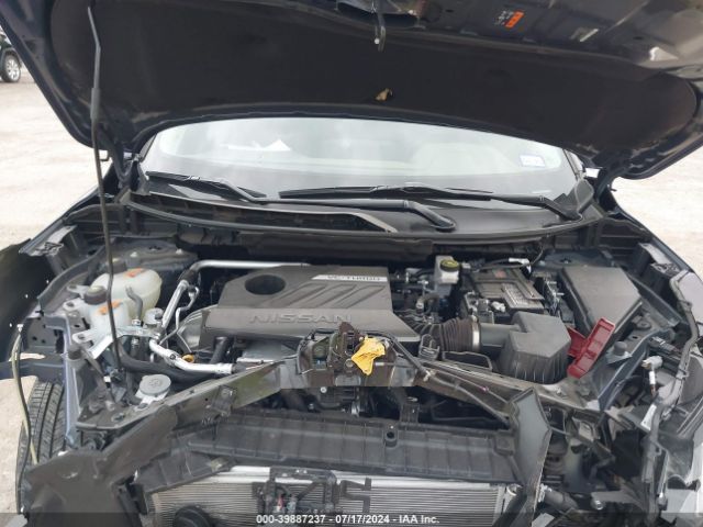 5N1BT3CAXPC874575 Nissan Rogue Sl Fwd