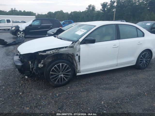 3VWD17AJ4GM418371 Volkswagen Jetta 1.8t Sport