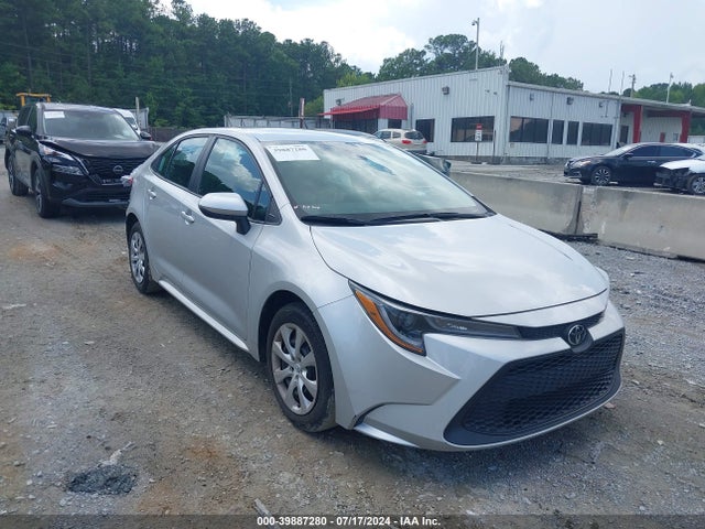 Toyota COROLLA LE 2021 5YFEPMAEXMP167089 main image