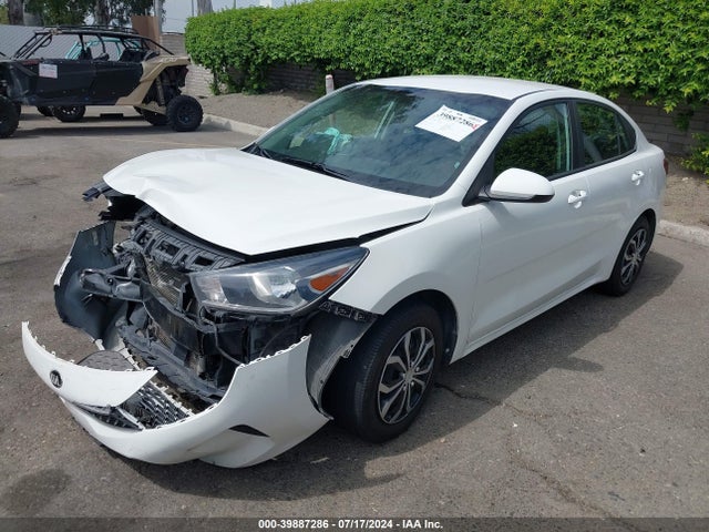 KIA RIO S 2019 3KPA24AB0KE213062 Image 2