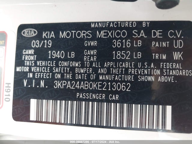 KIA RIO S 2019 3KPA24AB0KE213062 Image 9