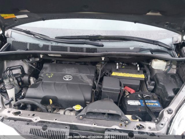 5TDDK3DC7ES078099 Toyota Sienna Limited 7 Passenger