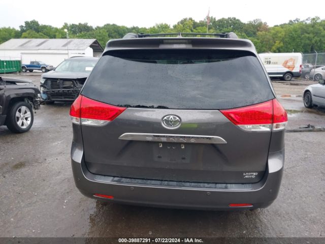 5TDDK3DC7ES078099 Toyota Sienna Limited 7 Passenger