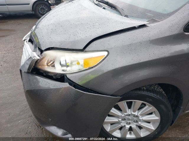 5TDDK3DC7ES078099 Toyota Sienna Limited 7 Passenger