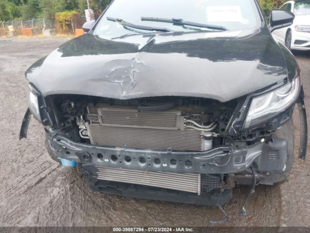 5LMCJ1D90KUL33540 Lincoln Mkc Standard