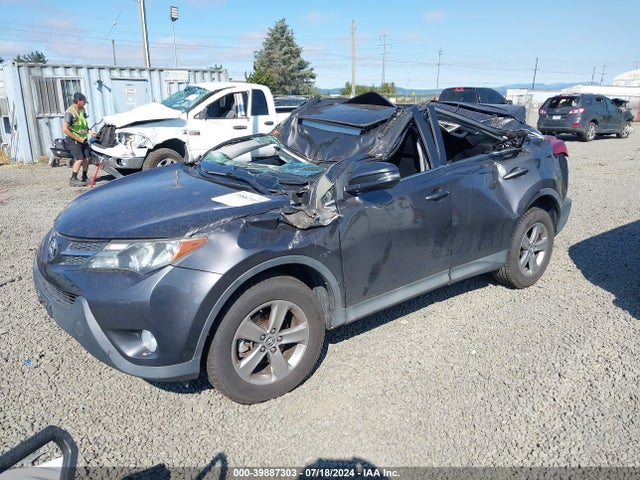 Toyota Rav4 Xle 2015 2T3RFREV0FW392769 Image 2