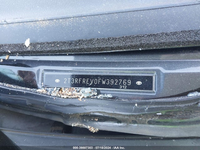 Toyota Rav4 Xle 2015 2T3RFREV0FW392769 Image 9