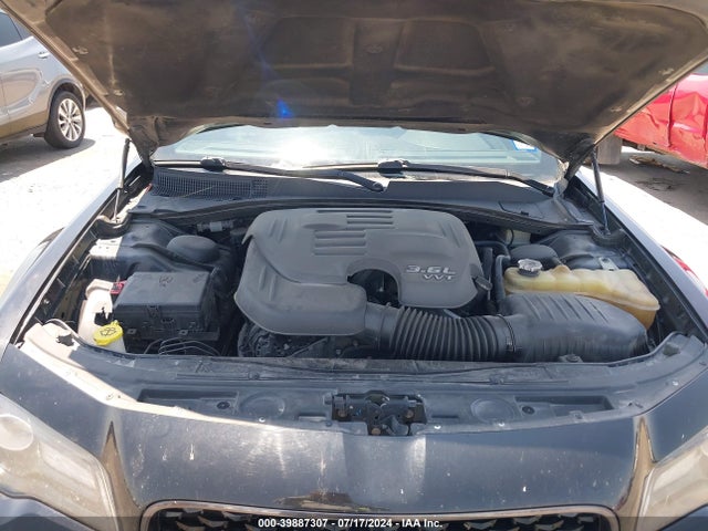 Chrysler 300 2016 2C3CCAGG2GH182937 Image 10