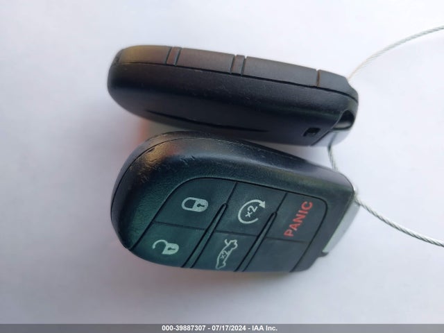 2C3CCAGG2GH182937 Chrysler 300