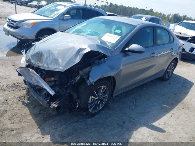 3KPF24AD1RE757135 KIA Forte Lxs