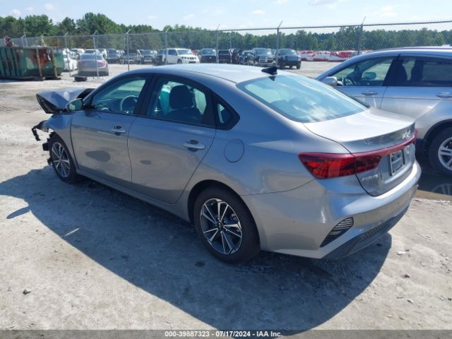 3KPF24AD1RE757135 KIA Forte Lxs