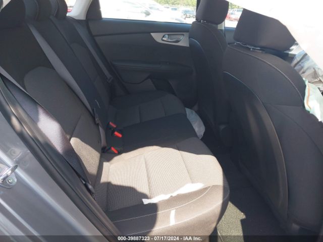 3KPF24AD1RE757135 KIA Forte Lxs