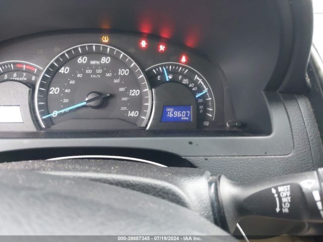 4T1BF1FK3EU810014 Toyota CAMRY LE