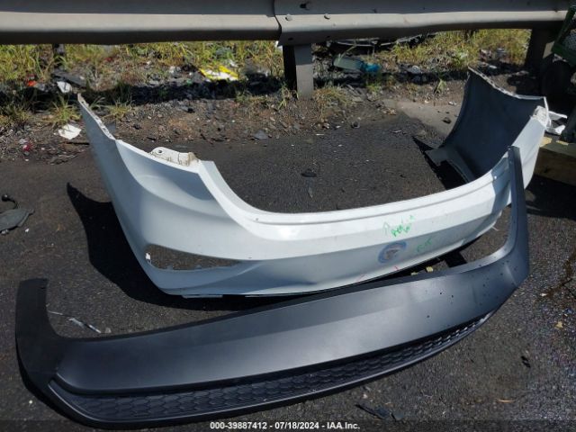 3KPF24AD8ME353547 KIA FORTE FE