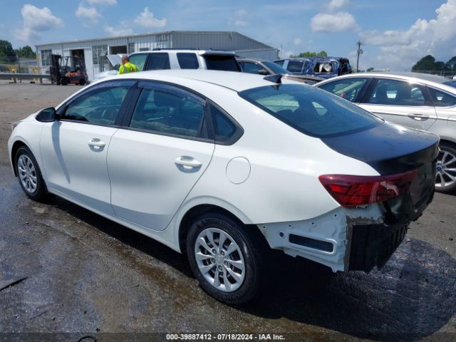 3KPF24AD8ME353547 KIA FORTE FE