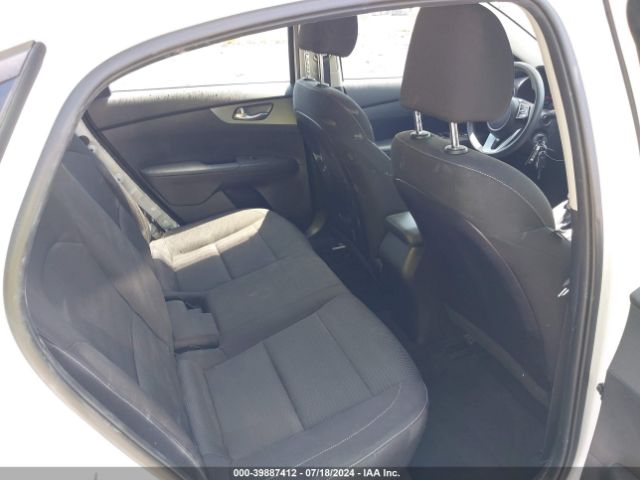 3KPF24AD8ME353547 KIA FORTE FE