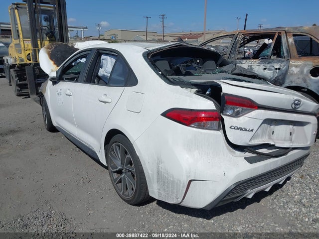 Toyota COROLLA SE 2021 5YFS4MCEXMP070306 Image 3