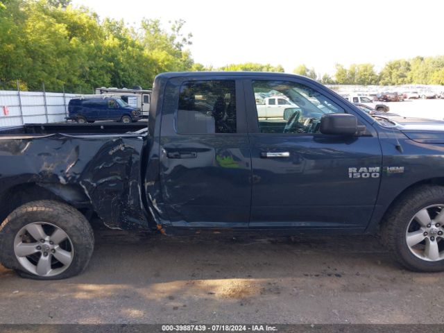 1C6RR7GT6ES376579 RAM 1500 Slt