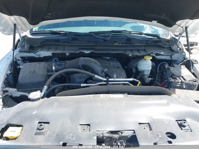 1C6RR6LT5JS155310 RAM 1500 Lone Star Silver  4x2 5'7 Box